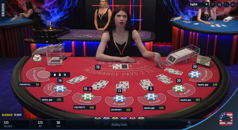 vegas-crest-casino-live-dealer